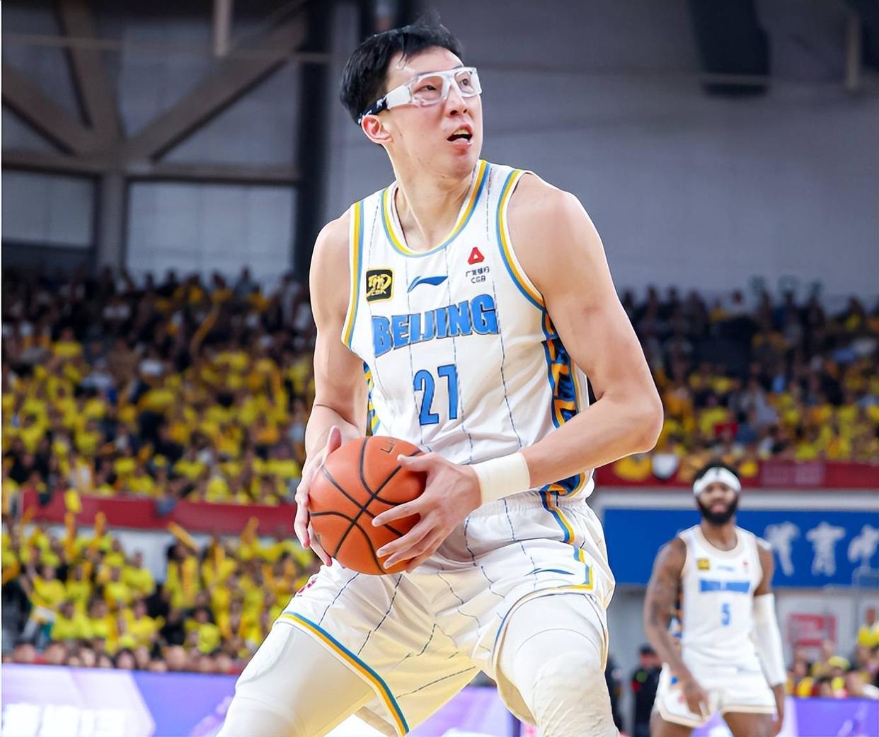 比赛对抗针锋相对，胜负悬念延续