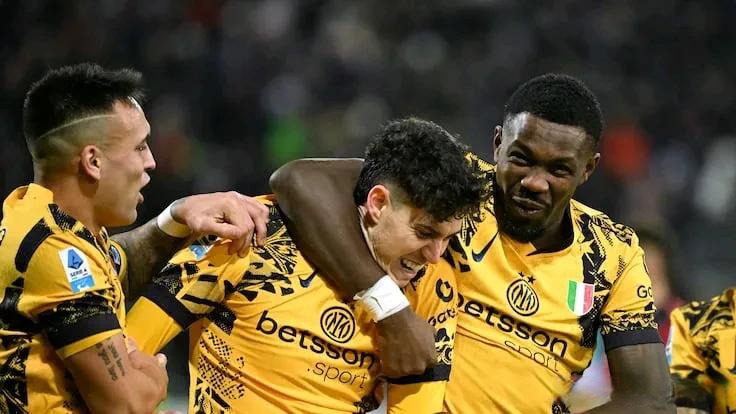 国际米兰意甲击败卡利亚里巴雷拉远射命中的简单介绍